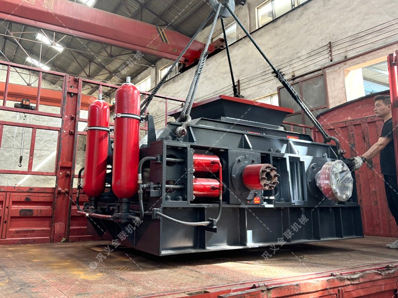 石头破碎机_小型石头破碎机,移动石子粉碎机价格,图片/视频